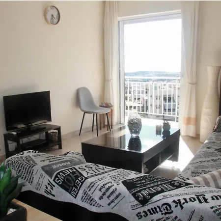Penthouse With Sea View-3